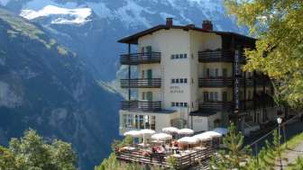 Alpina Hotel**