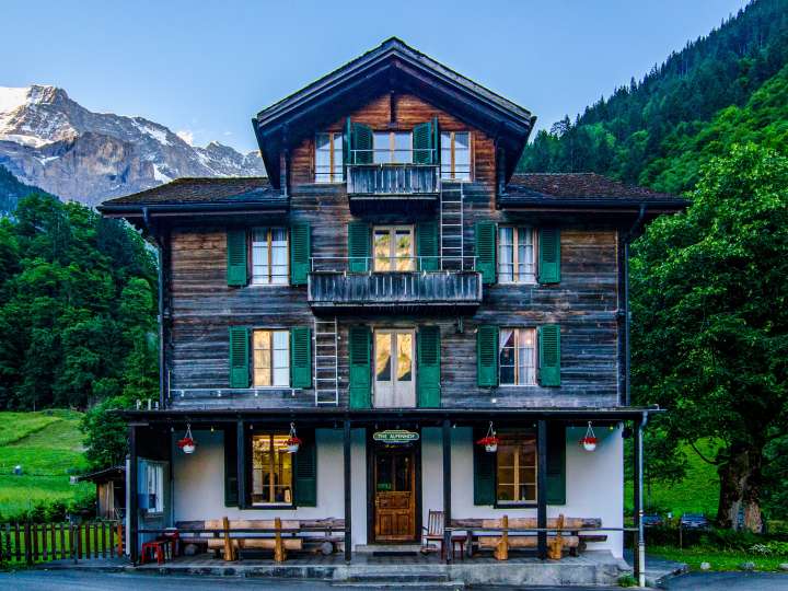ALPENHOF Mountain Lodge