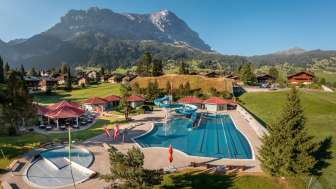 Freibad Hellbach - Schwimmen am Fusse der Eiger-Nordwand