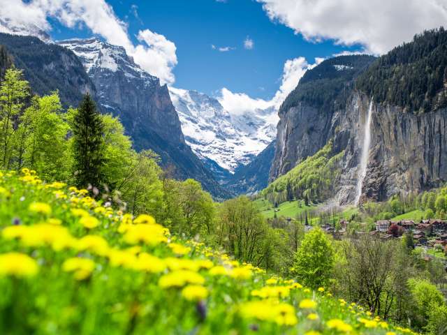 Im Tal der 72 Wasserfälle