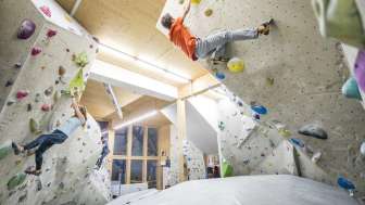 Bouldering room