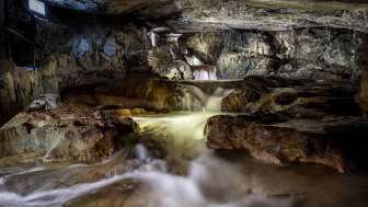 15% discount: St. Beatus Caves incl. Cave Museum with shop