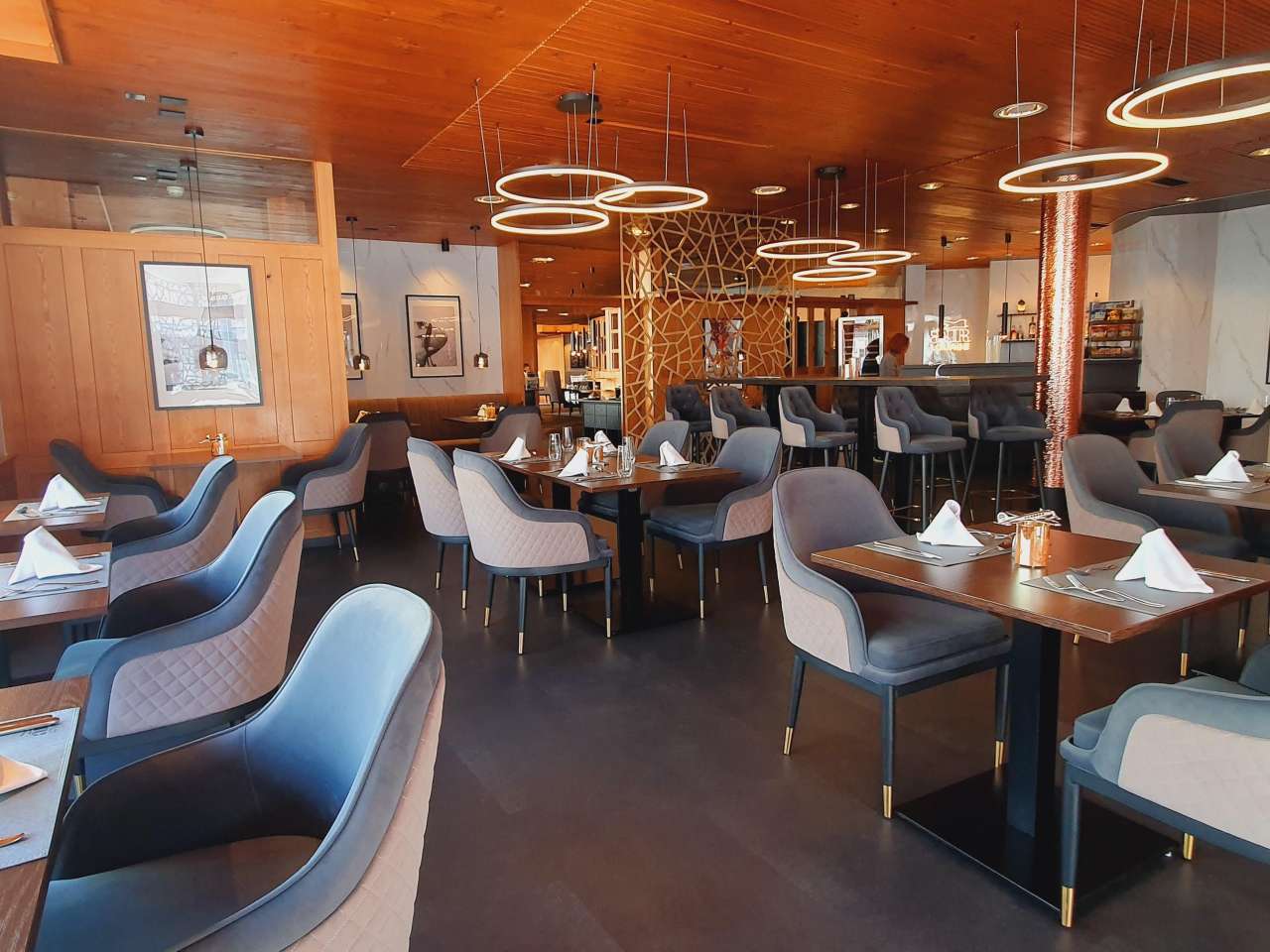 10% discount: Dakota Air Lounge