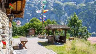 Restaurant, Mountain Hostel Gimmelwald