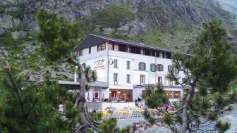 Stein glacier alpine hotel